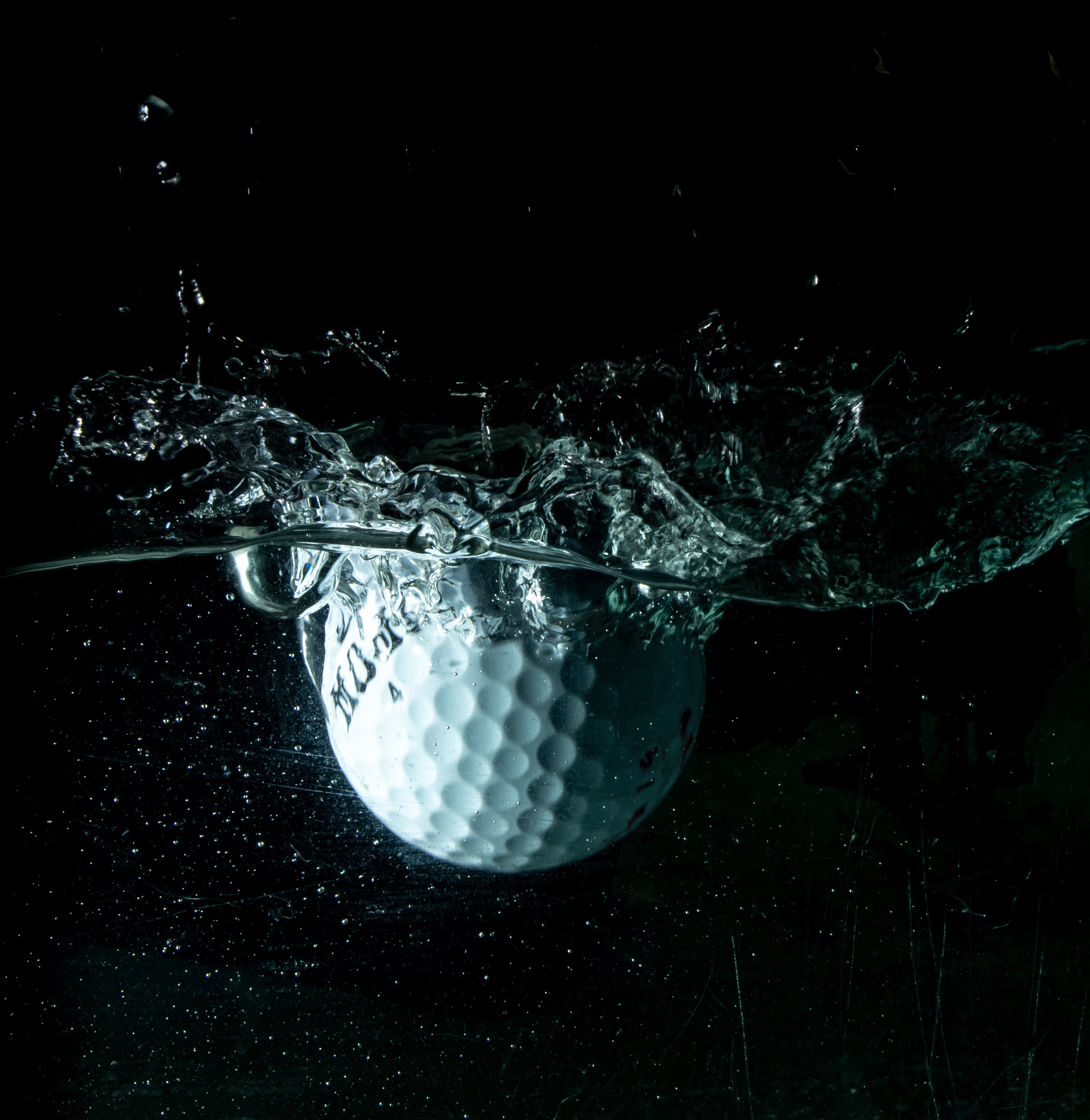 Golfball Wasser